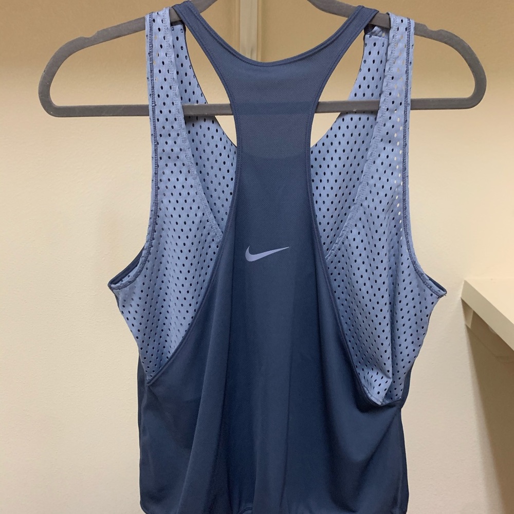 Nike tank